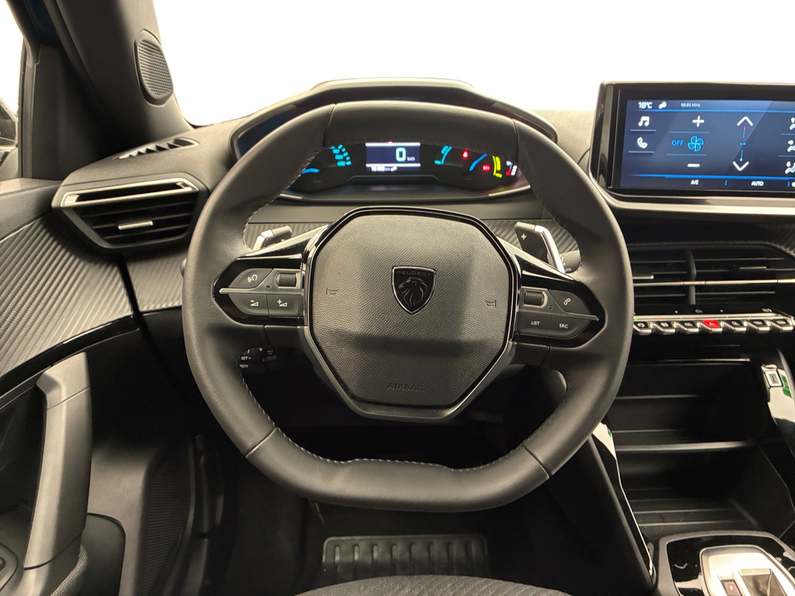 PEUGEOT 2008 Hybrid 145 ch e-DCS6 Style 2025