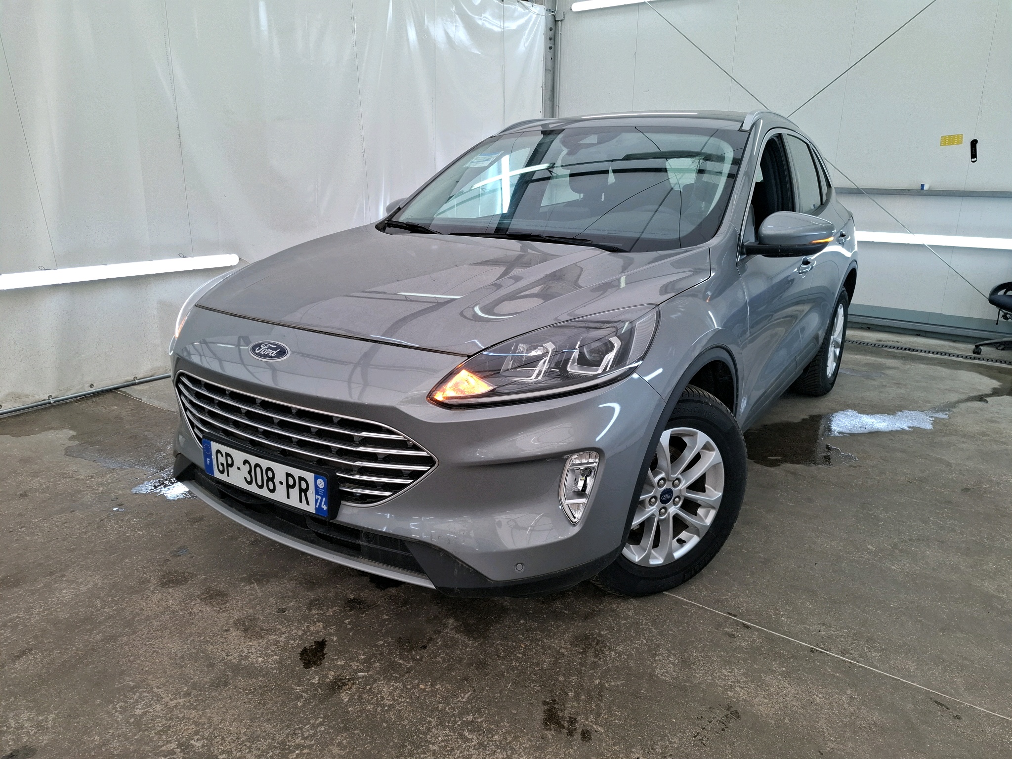 KUGA 2.5