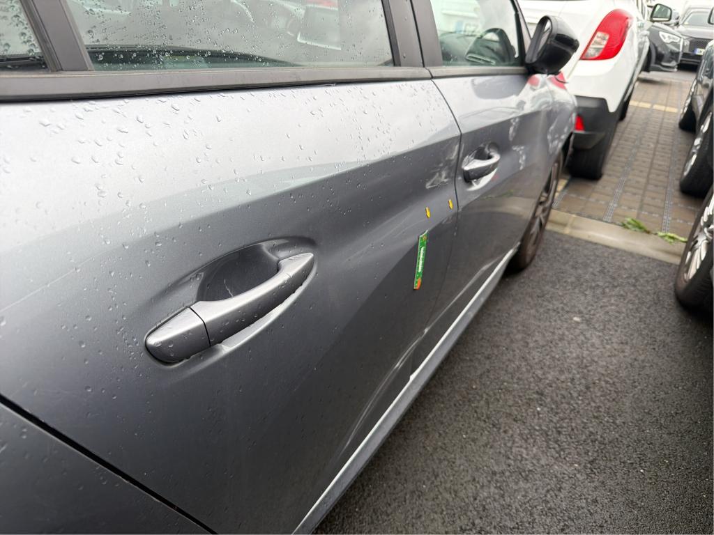 PEUGEOT 208) 208 BlueHDi 100 S&S BVM6 Active Pack 2023