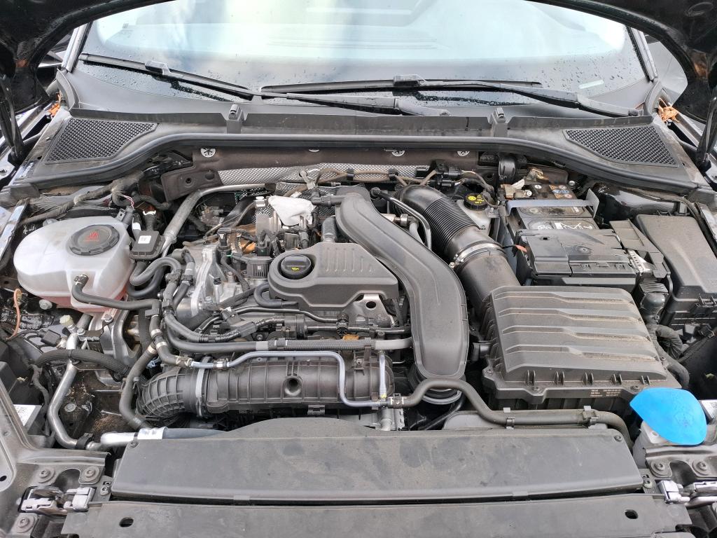 SKODA OCTAVIA COMBI 1.5 TSI Hybrid 150 ch ACT DSG7 Selection 2025