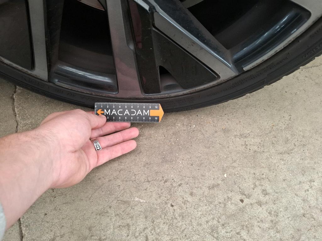 PEUGEOT 208) 208 PureTech 130 S&S EAT8 GT Pack 2021