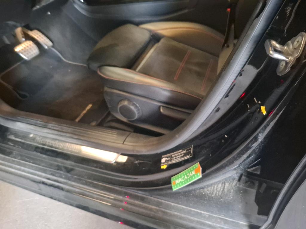 MERCEDES-BENZ MERCEDES CLASSE A 180 d 8G-DCT AMG Line 2021