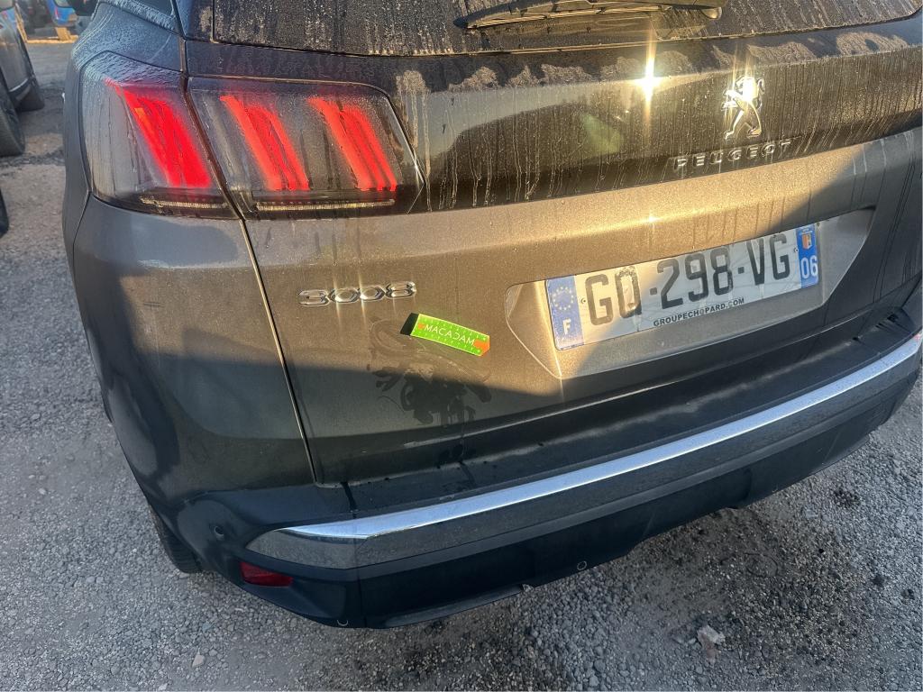 PEUGEOT 3008 Hybrid 180 e-EAT8 Allure Pack 2023