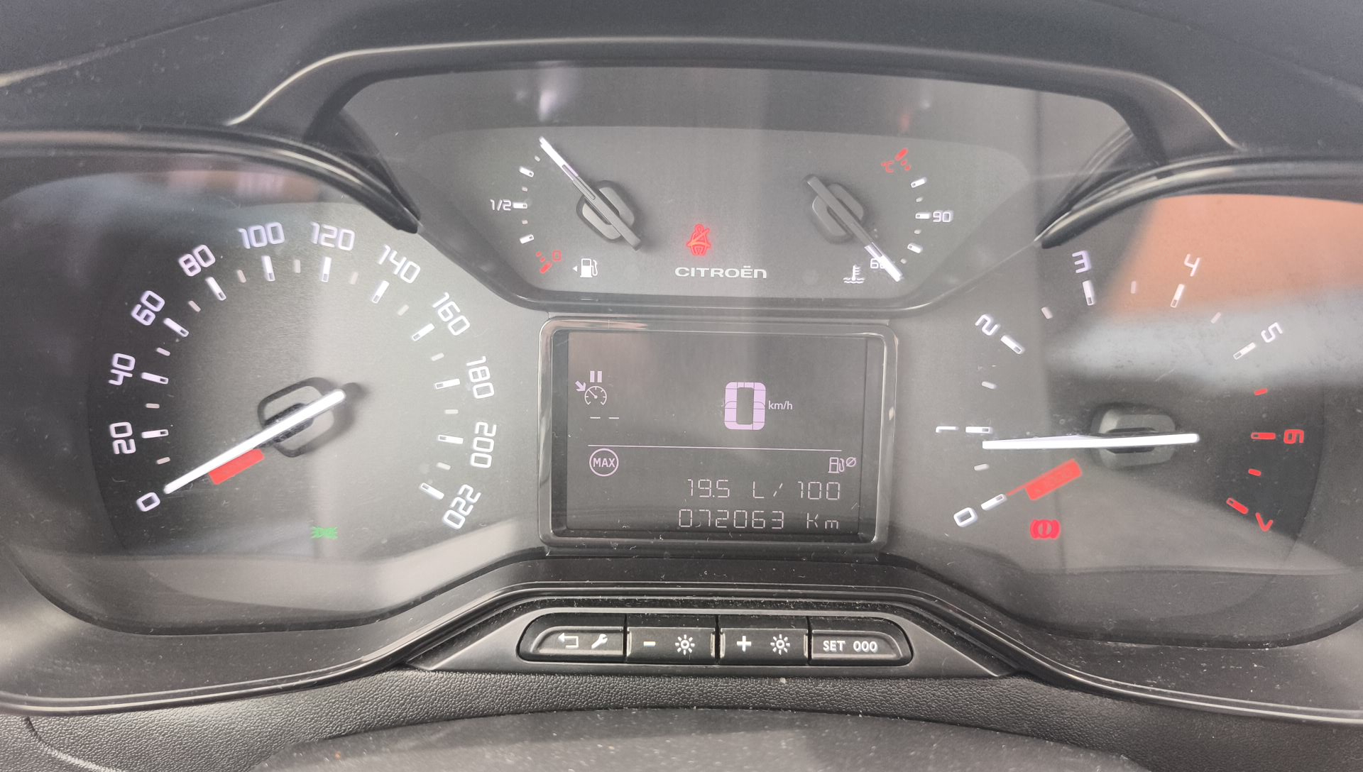 CITROEN C3 SOCIETE BLUEHDI 100 S&S BVM6 FEEL BUSINESS R 2022