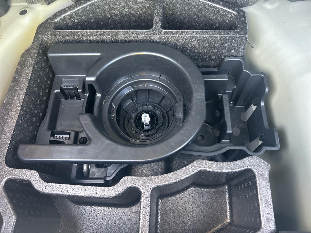 PEUGEOT 208) 208 PureTech 100 S&S BVM6 Allure Pack 2023