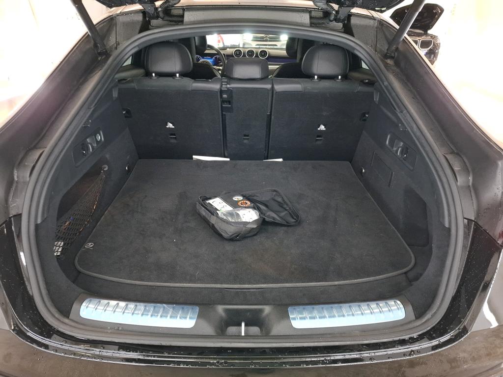 MERCEDES GLC COUPE 300 e 9G-Tronic 4Matic AMG Line 2023