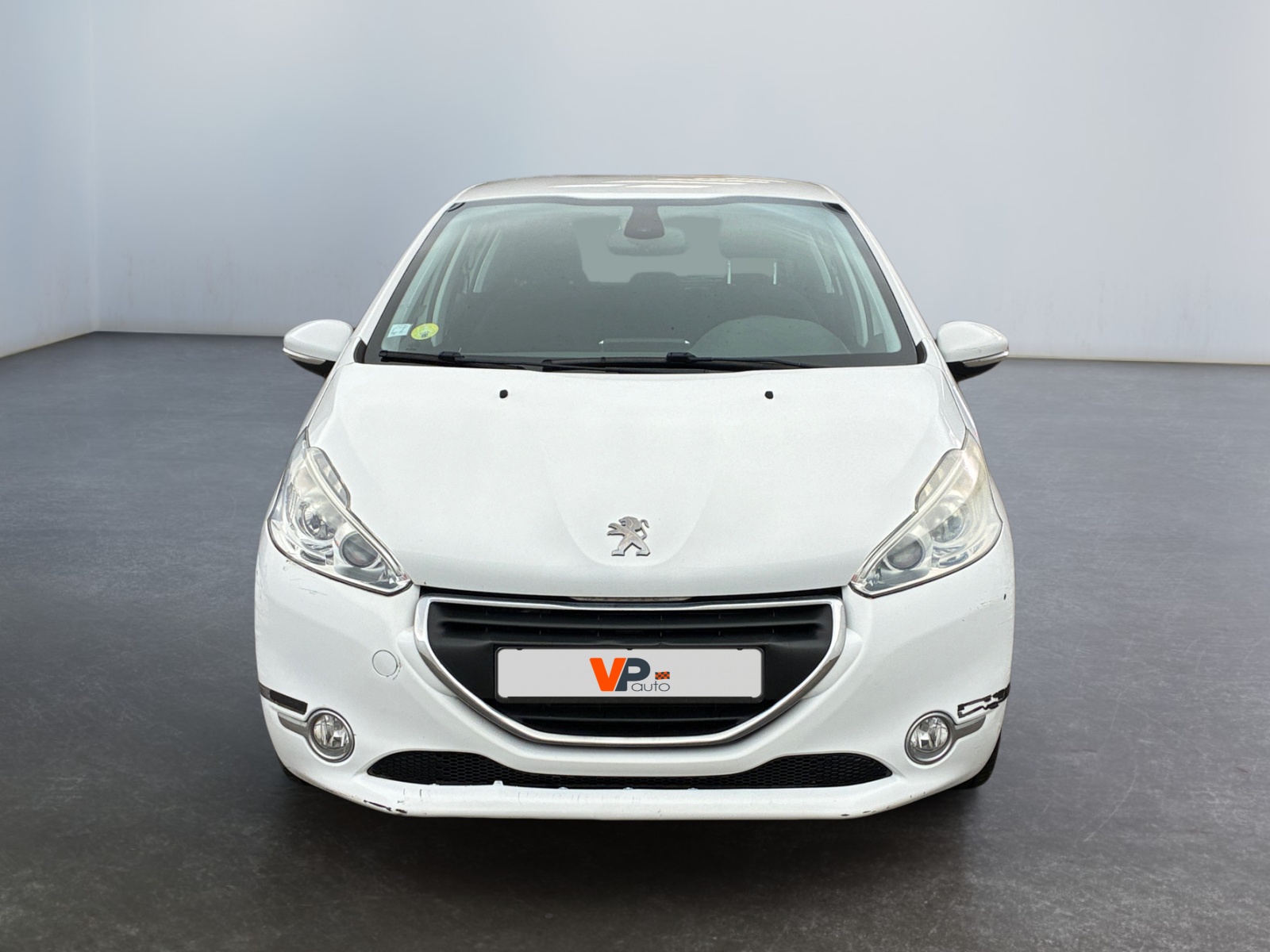 PEUGEOT 208 1.6 e-HDi 92ch ETG6 Allure 2014