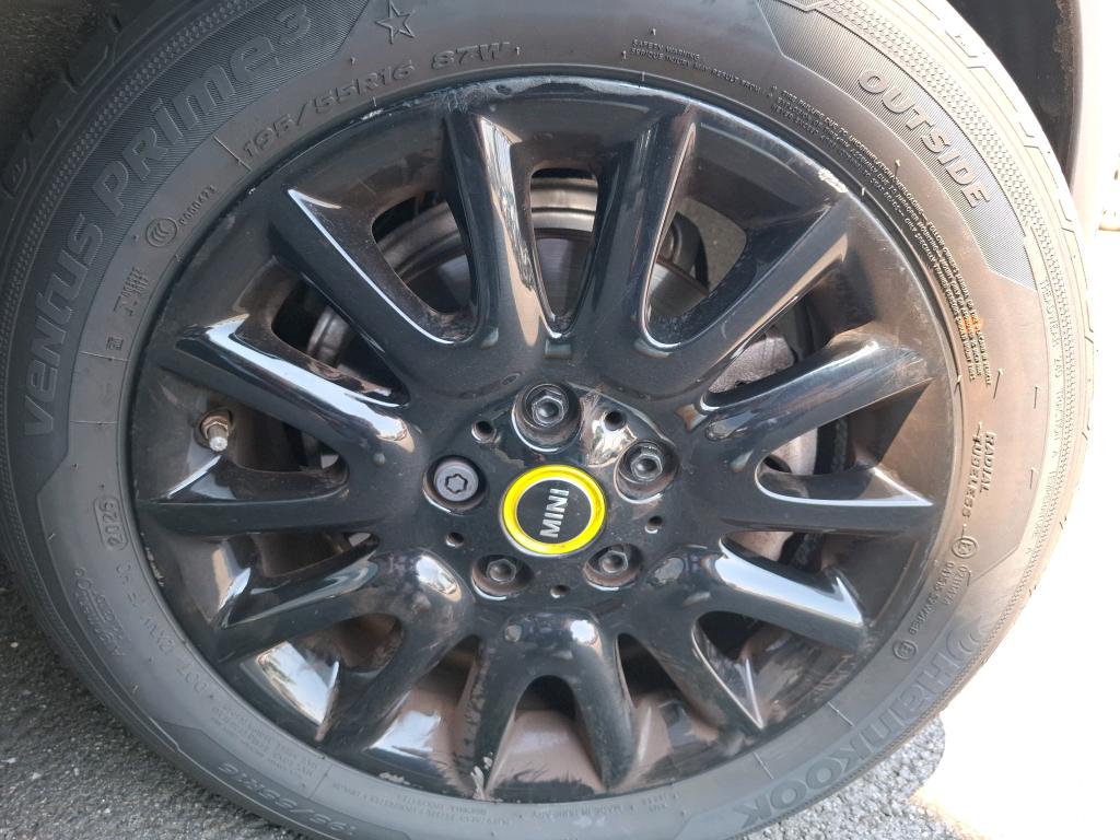 MINI HATCH 3 Portes Cooper SE 184 ch Edition Premium 2024