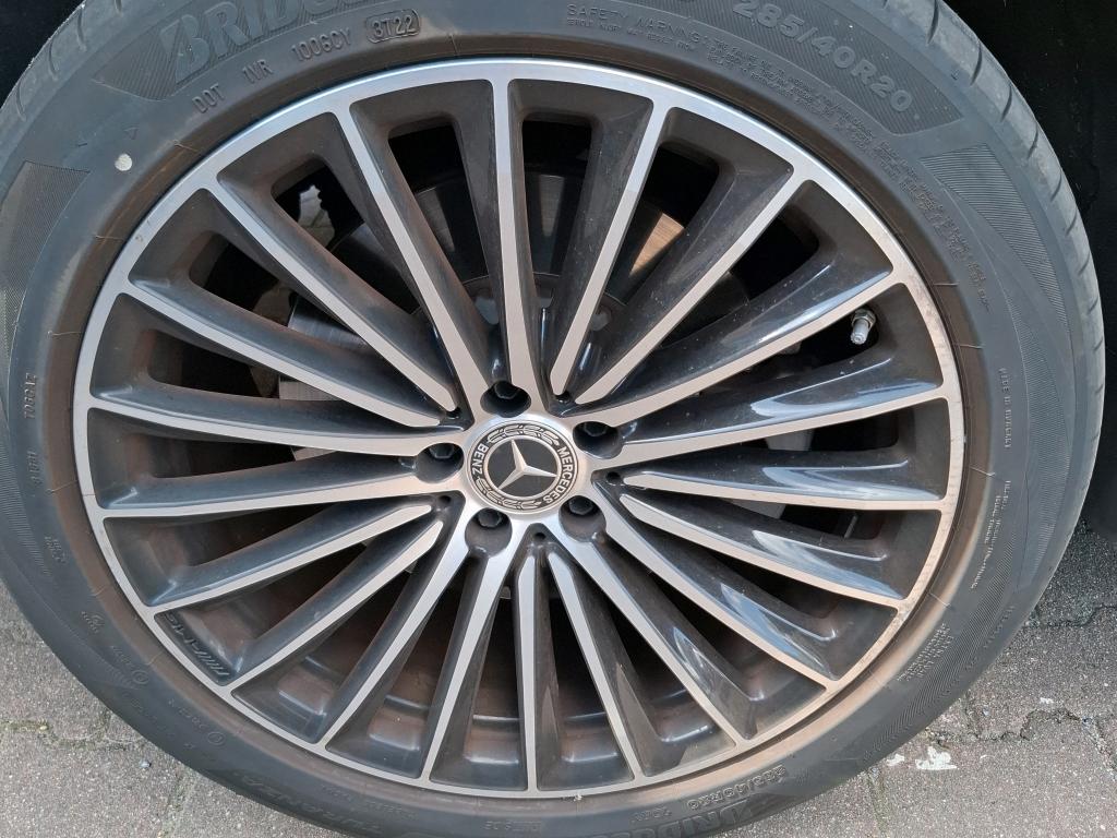 MERCEDES-BENZ GLC 300 de Hybrid EQ 9G-Tronic 4Matic AMG Line 2024