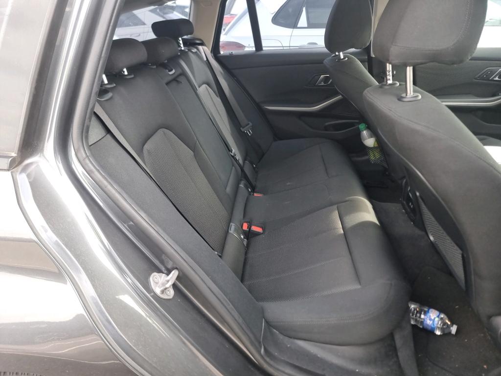 BMW SERIE 3 TOURING G21 318d 150 ch BVA8 Lounge 2021