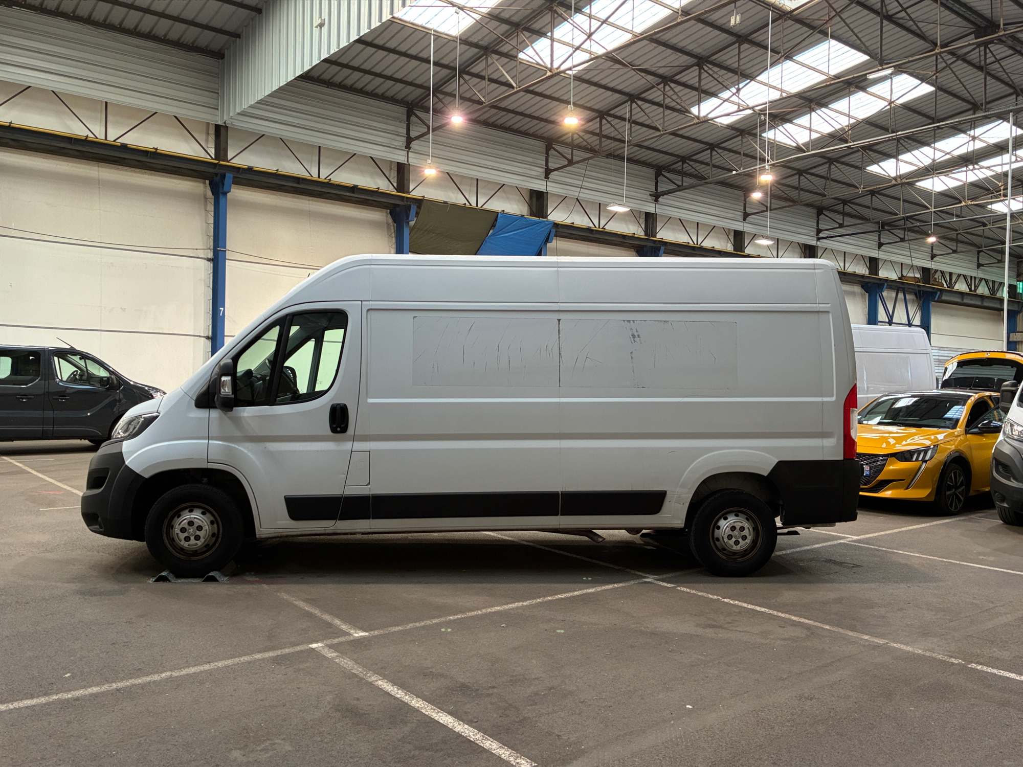 PEUGEOT BOXER TOLE 335 L3H2 BLUEHDI 140 S&S PREMIUM 2022