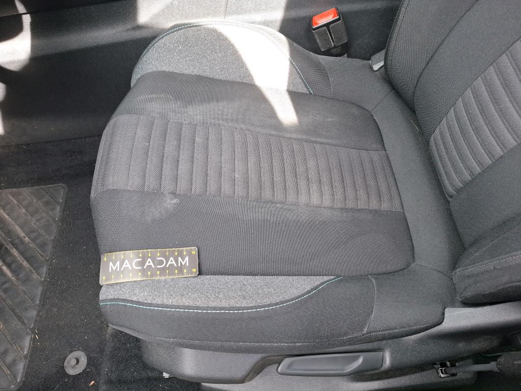 PEUGEOT 5008 BlueHDi 130ch S&S EAT8 Active Pack 2023
