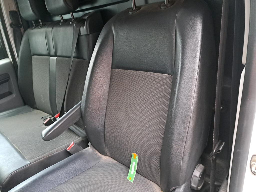 PEUGEOT EXPERT FOURGON FGN TOLE STANDARD 1.5 BLUEHDI 120 S&S BVM6 PREMIUM 2021