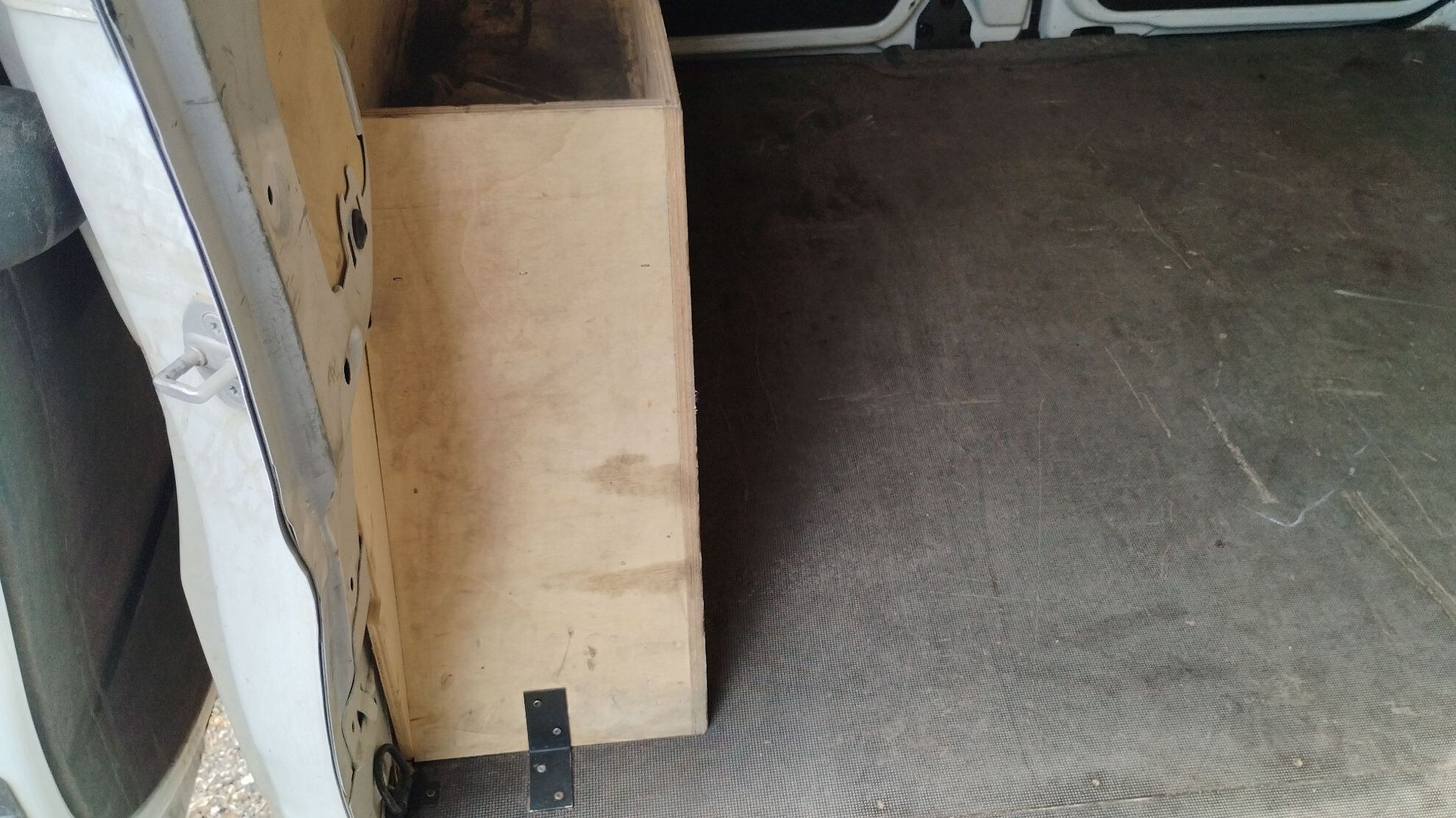 RENAULT TRAFIC FOURGON FG BLUE DCI 130 L1H1 2T8 GSR2 EXTRA 2024