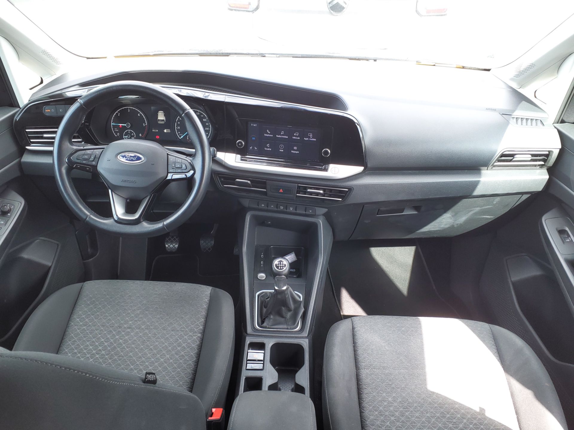 FORD TOURNEO GRAND Connect 2.0 EcoBlue 122 BVM6 Titanium 2023