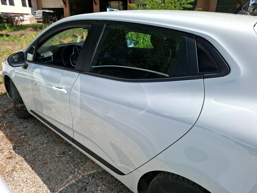 RENAULT CLIO V TCe 90 Equilibre 2023