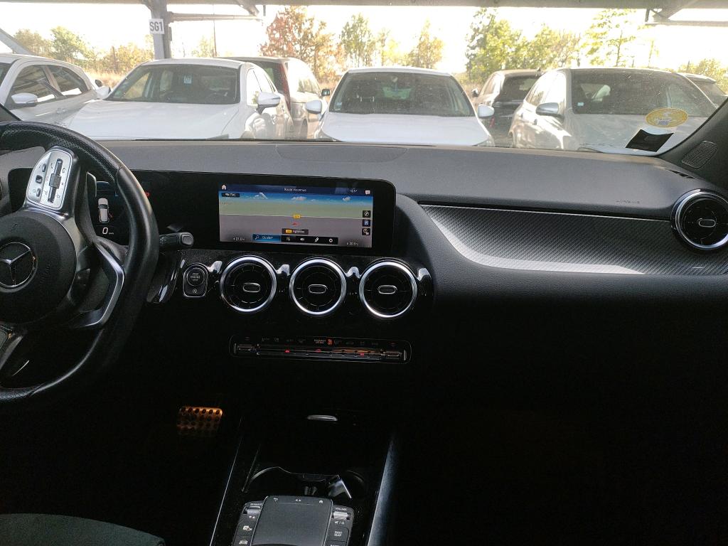 MERCEDES-BENZ MERCEDES GLA II 200 d 8G-DCT AMG Line 2023