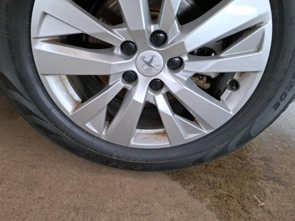 PEUGEOT 3008 BlueHDi 130ch S&S EAT8 Active Pack 2023