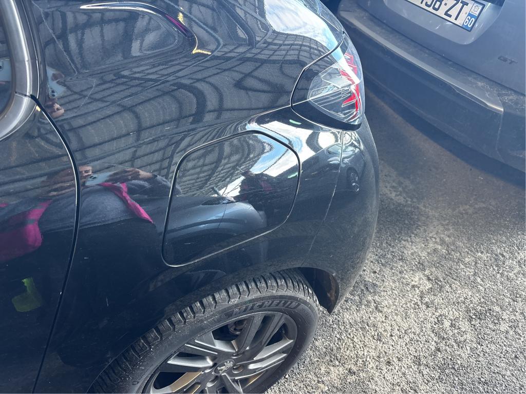 PEUGEOT 208 BlueHDi 100 S&S BVM6 Active Pack 2022