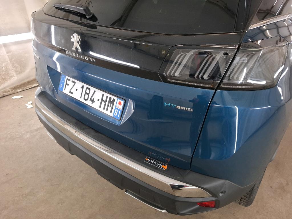 PEUGEOT 3008 Hybrid 225 e-EAT8 GT 2021