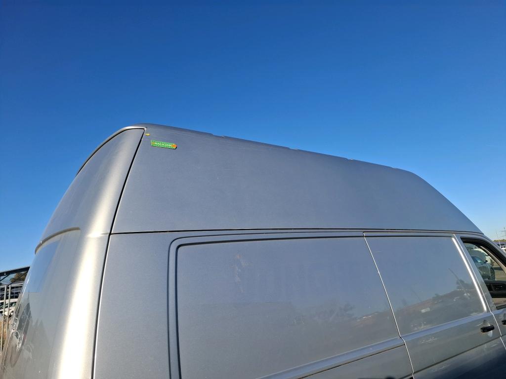 VOLKSWAGEN TRANSPORTER FOURGON 6.1 VAN L2H1 2.0 TDI 110 BVM5 BUSINESS 2022