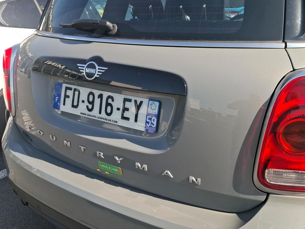 MINI COUNTRYMAN F60 102 ch BVA7 One Oakwood 2019