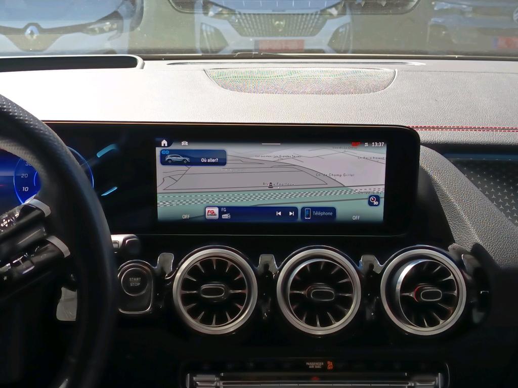 MERCEDES-BENZ EQA 250+ AMG Line 2024