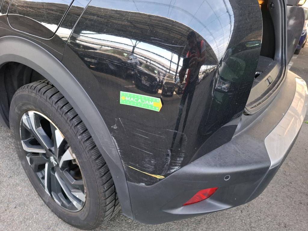 PEUGEOT 2008 BUSINESS PureTech 130 S&S EAT8 Allure 2021