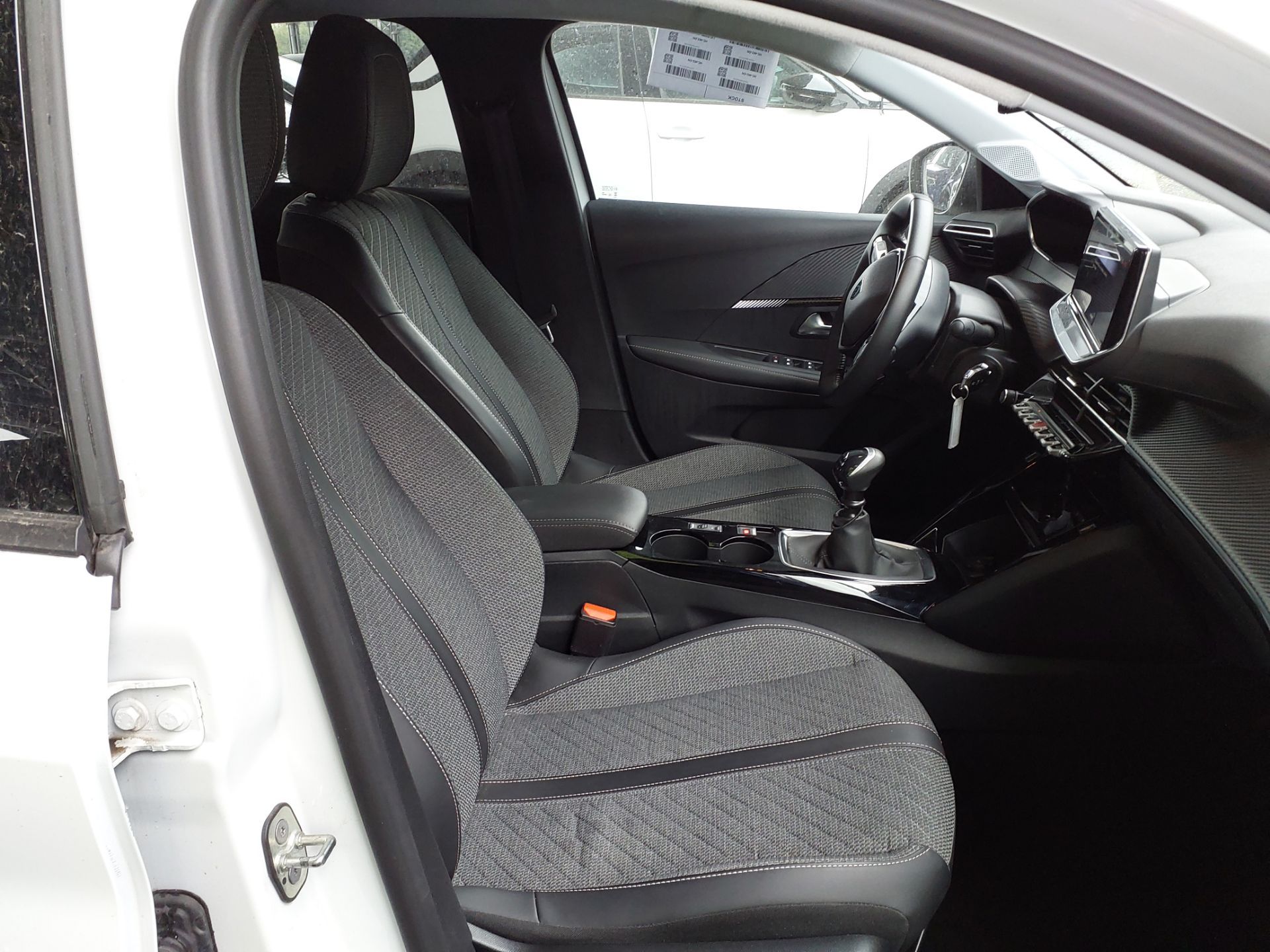 PEUGEOT 208 100 S&S BVM6 Allure 2025