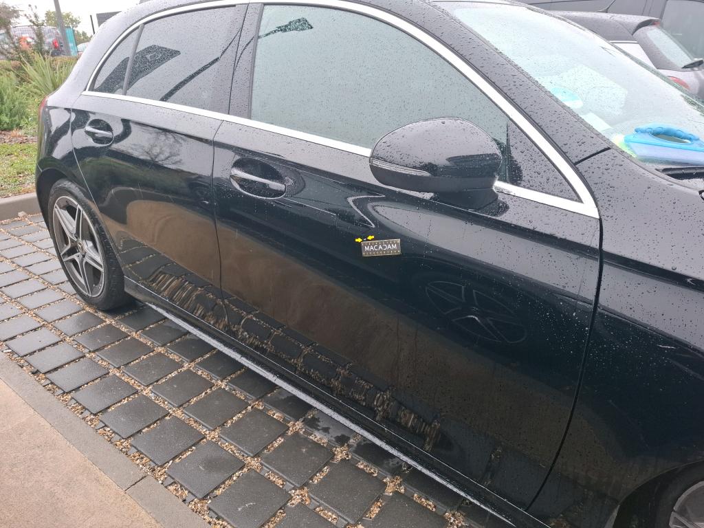 MERCEDES-BENZ CLASSE A 180 d 8G-DCT AMG Line 2021