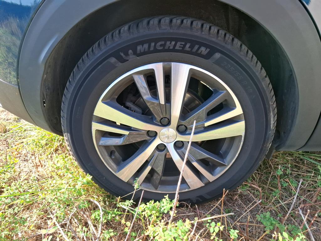 PEUGEOT 3008 BlueHDi 130ch S&S EAT8 Allure Pack 2023