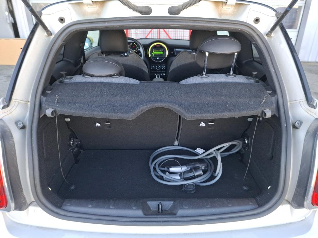 MINI HATCH 3 Portes Cooper SE 184 ch Finition Greenwich 2020