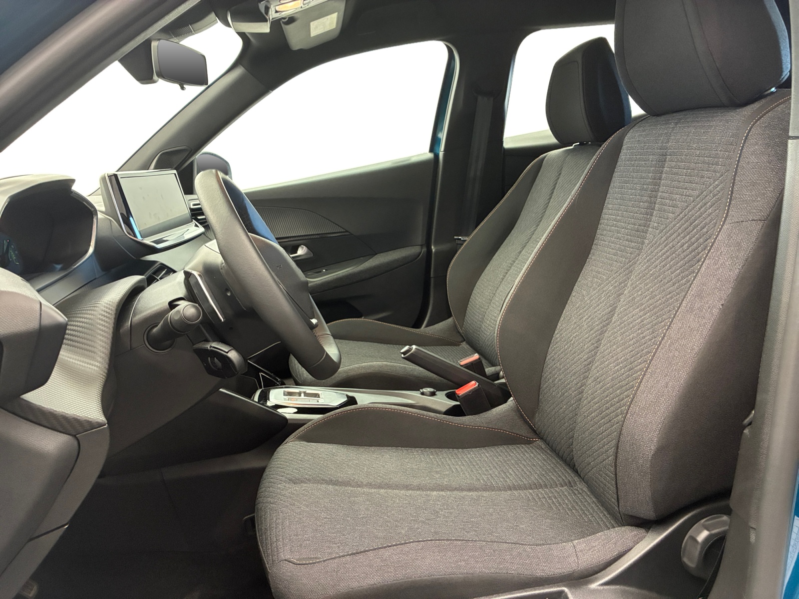 PEUGEOT 2008 Hybrid 145 ch e-DCS6 Style 2025