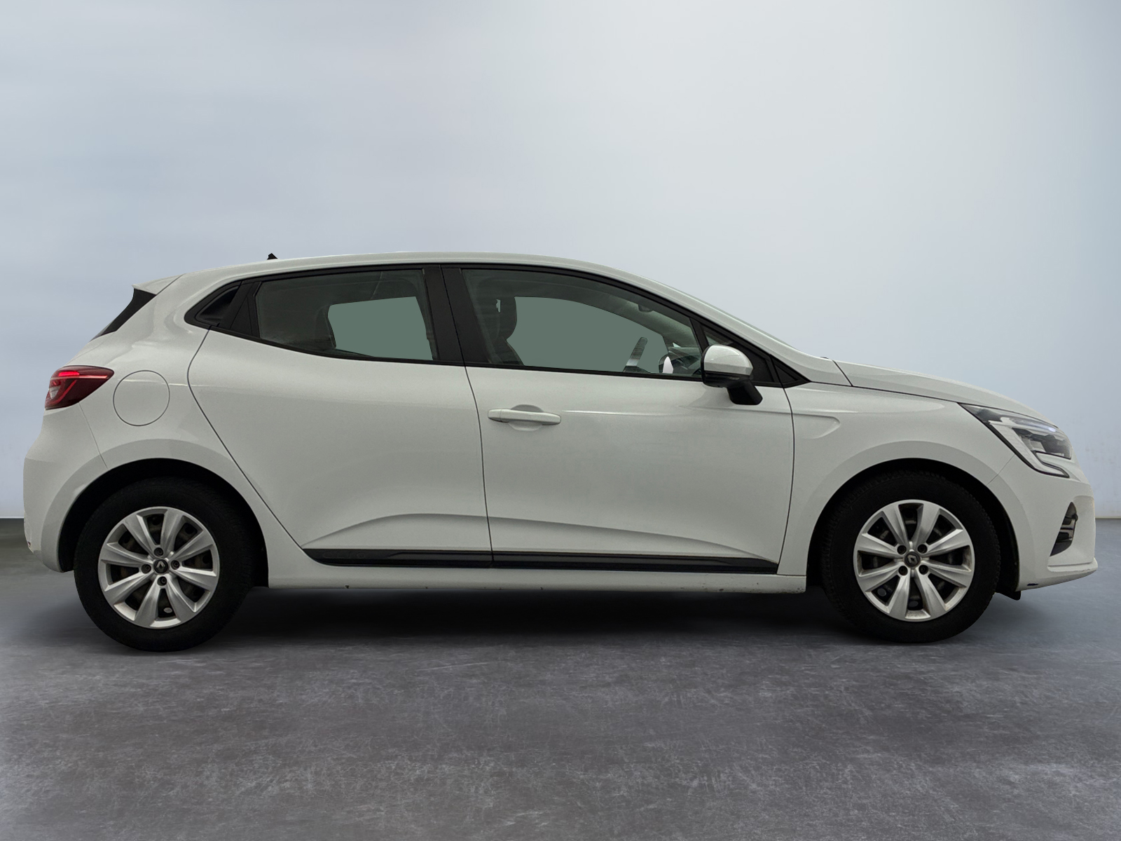 RENAULT CLIO SOCIETE BLUE DCI 85 AIR NAV 2020