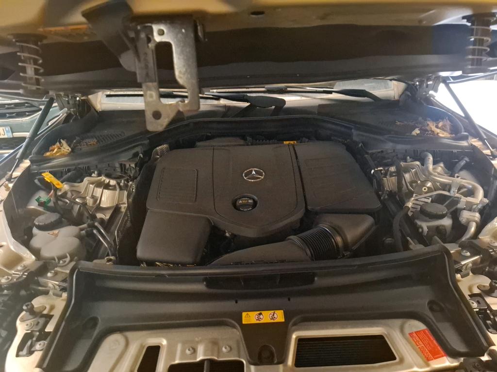 MERCEDES-BENZ GLC COUPE 300 e 9G-Tronic 4Matic AMG Line 2023