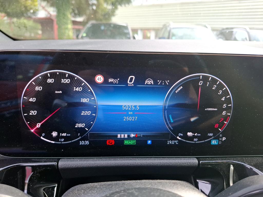 MERCEDES-BENZ MERCEDES GLA II 250 e 8G-DCT AMG Line 2024