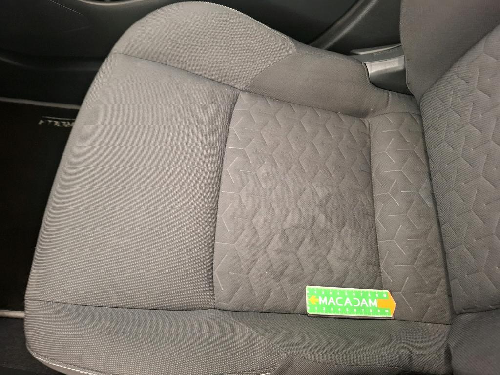 TOYOTA COROLLA HYBRIDE 122h Design 2022