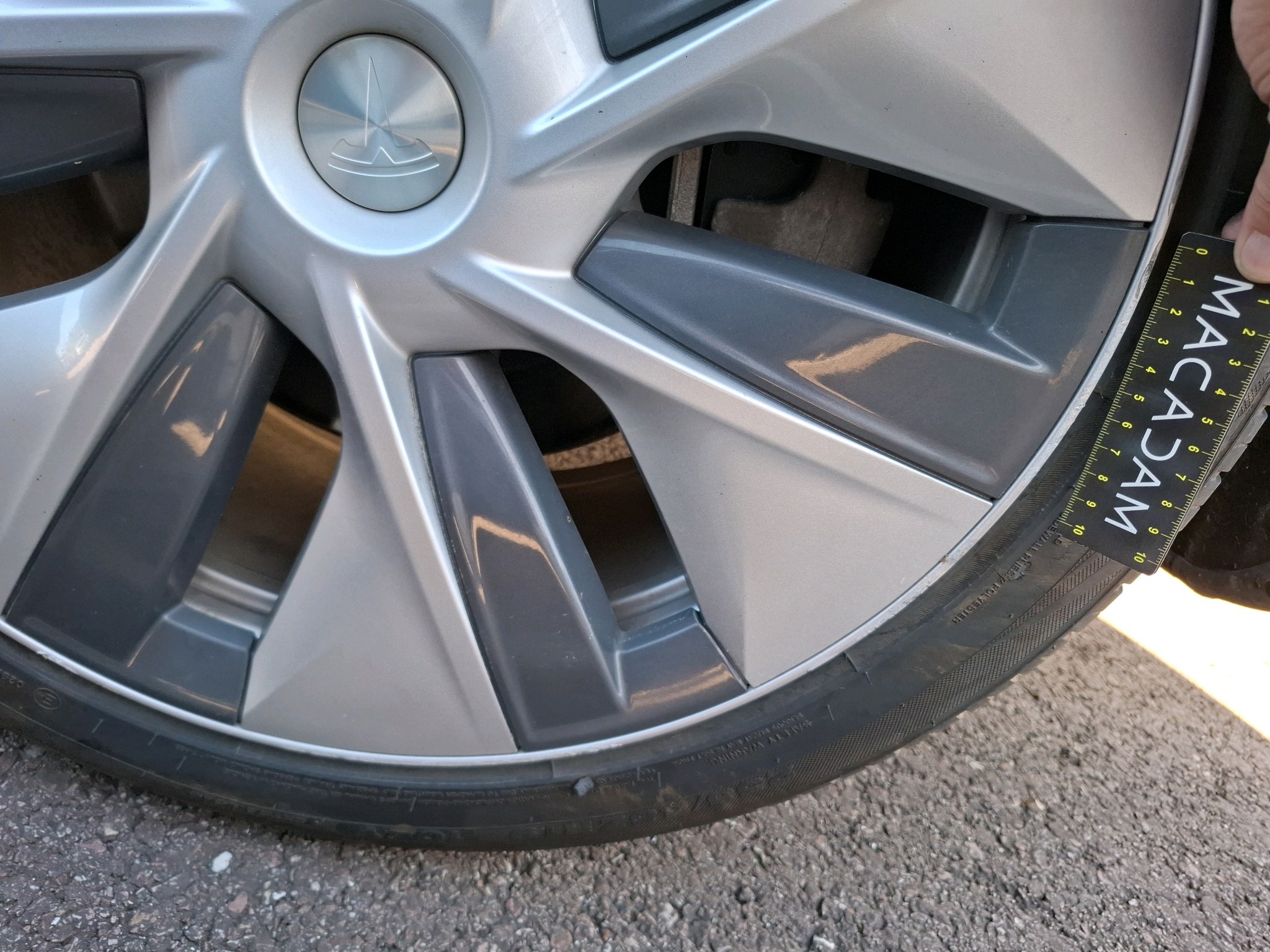 TESLA MODEL Y Standard RWD 2023