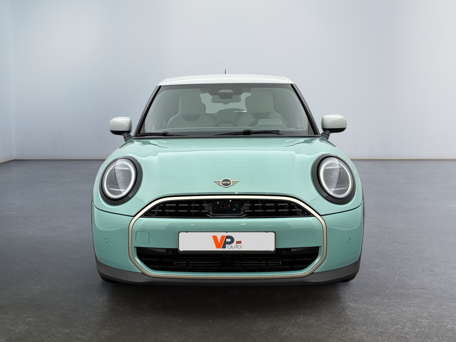 MINI Cooper 5 Portes C 156 Favoured + Pack S DKG7 2024