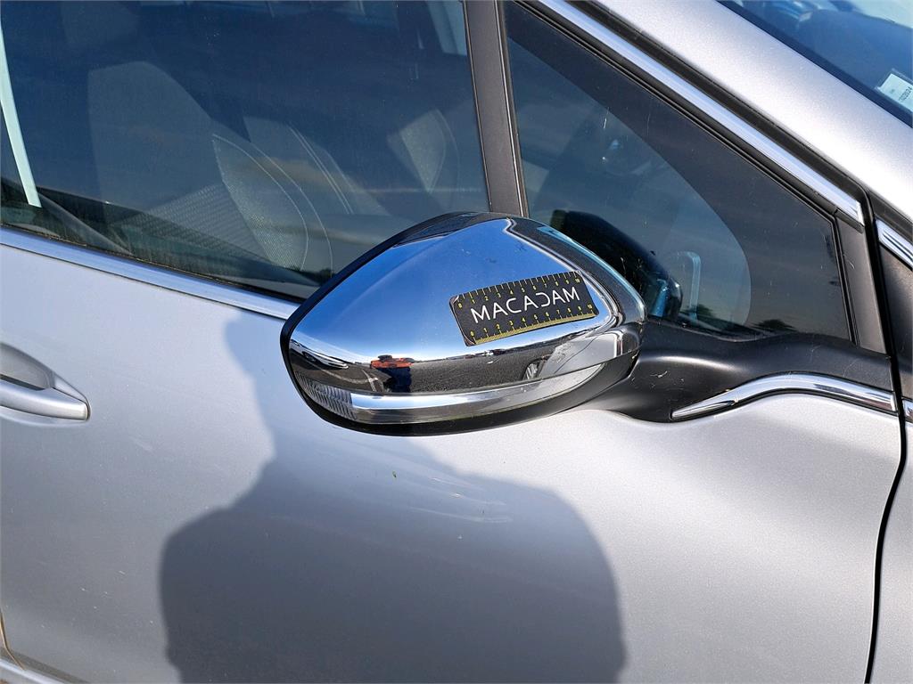 PEUGEOT 208 1.2 PureTech 110ch S&S BVM5 Allure Business 2017