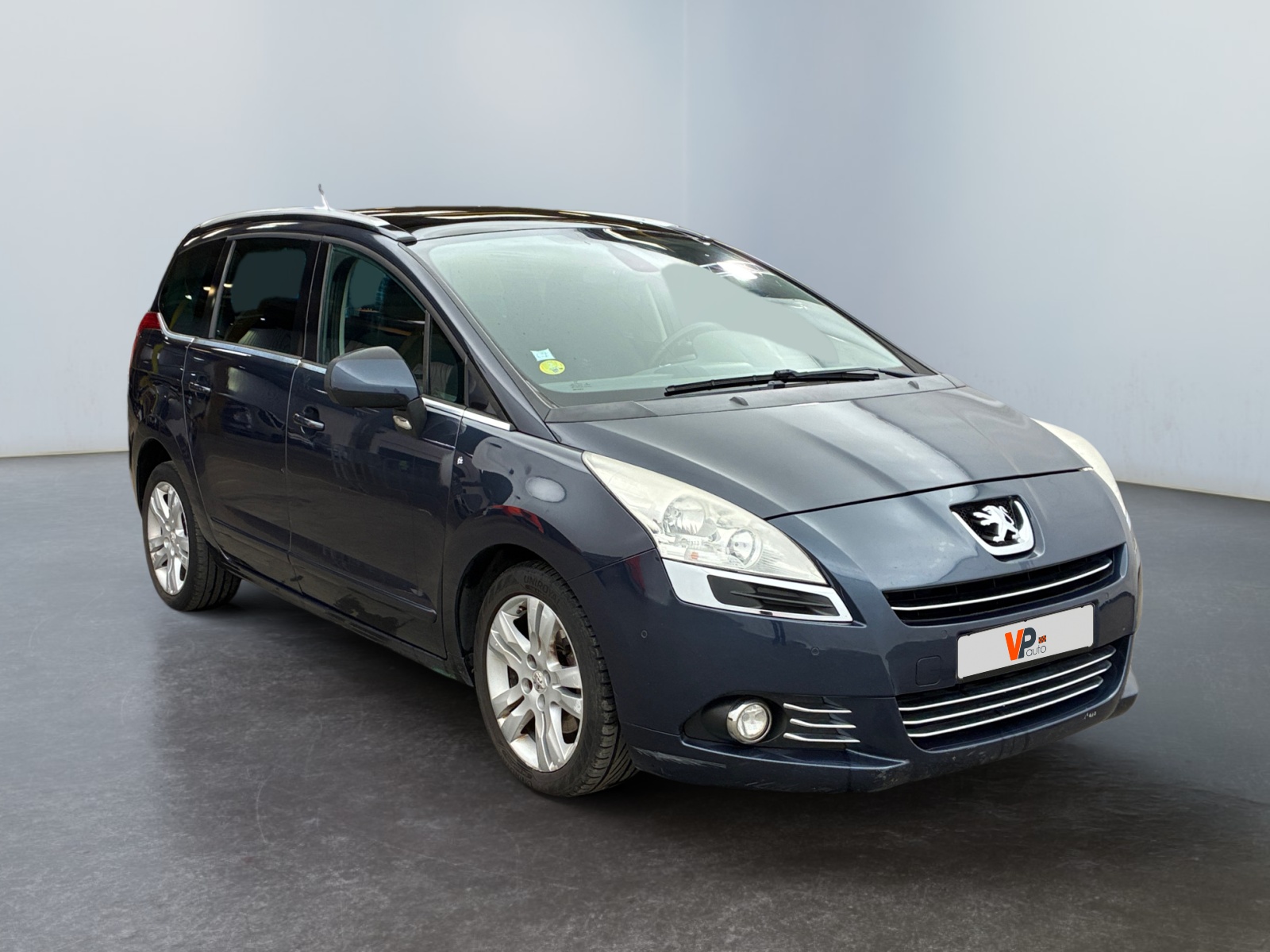 PEUGEOT 5008 2.0 HDi 150ch FAP BVM6 Allure 7pl 2013