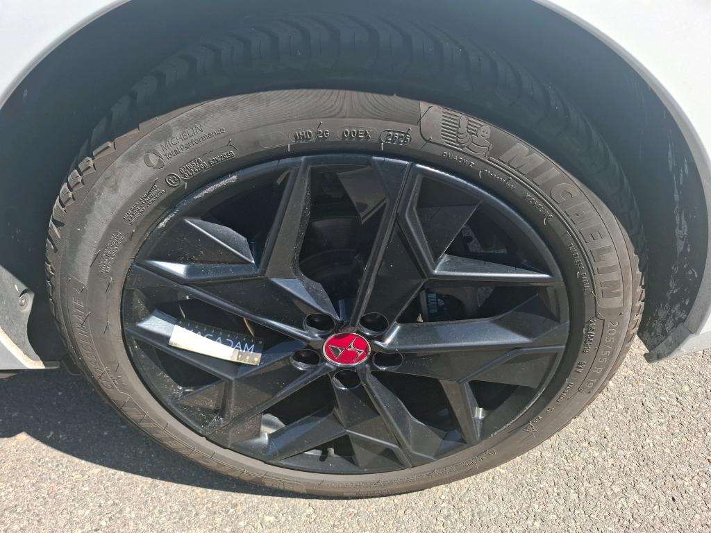 DS 4 Hybride E-Tense 225 EAT8 Performance Line+ 2022
