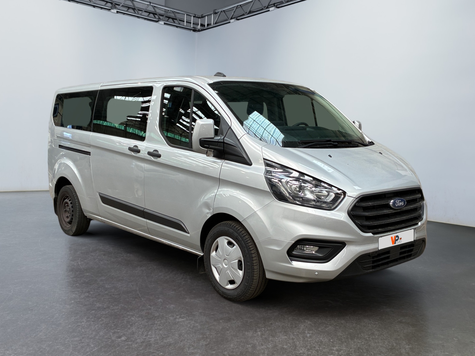 FORD TRANSIT Custom Kombi 320 L2H1 2.0 EcoBlue 130 Trend Business 2022