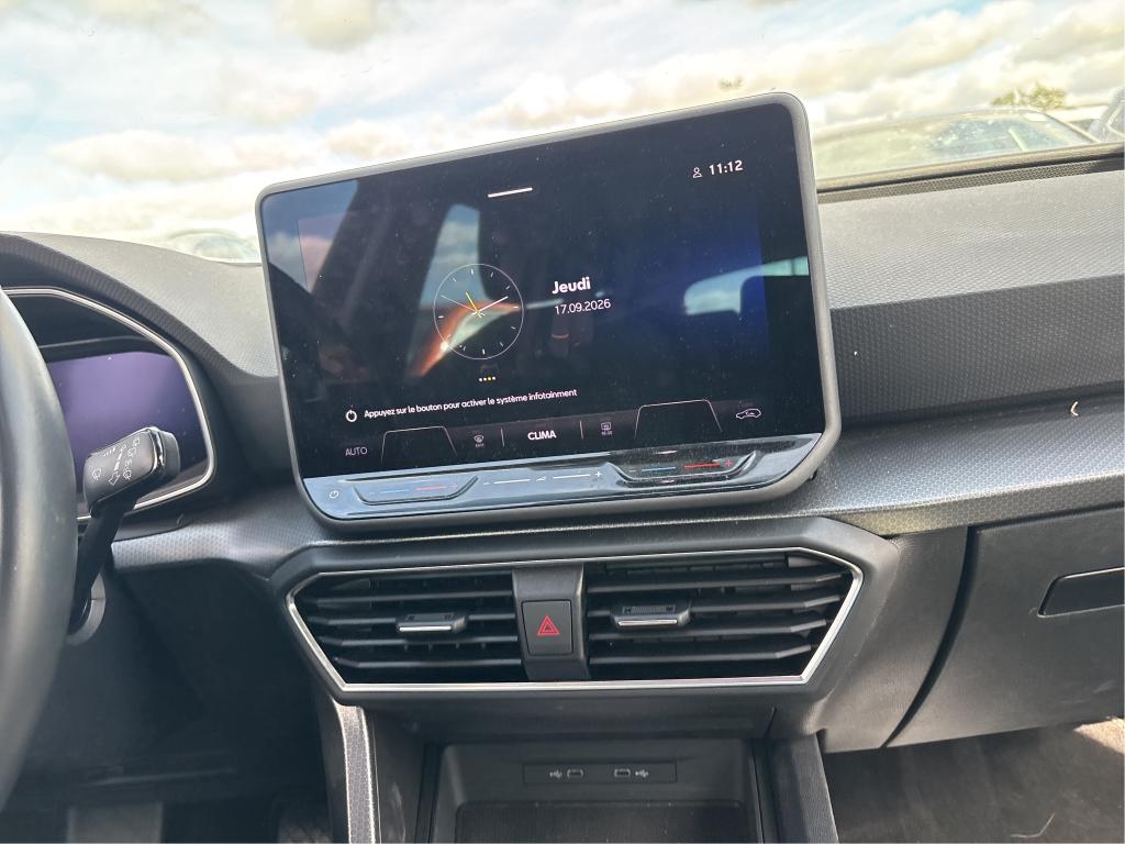 SEAT LEON 1.5 eTSI Hybrid 115 DSG7 Business 2025