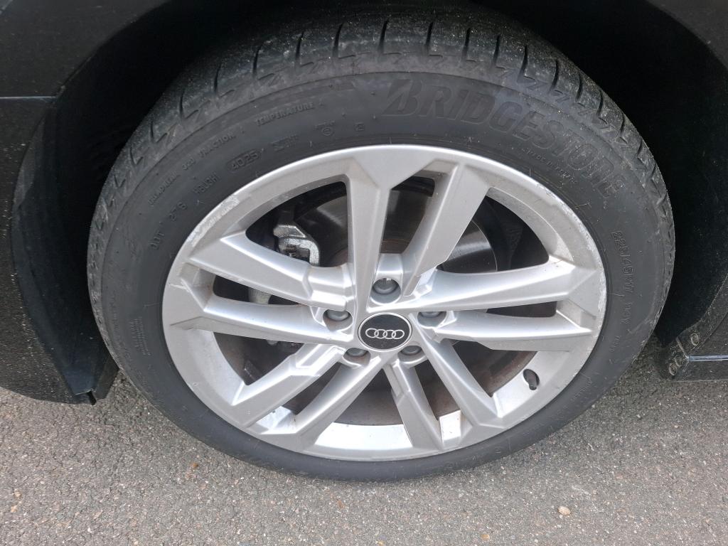 AUDI A3/S3 A3 BERLINE 35 TFSI Mild Hybrid 150 S tronic 7 Business line 2021