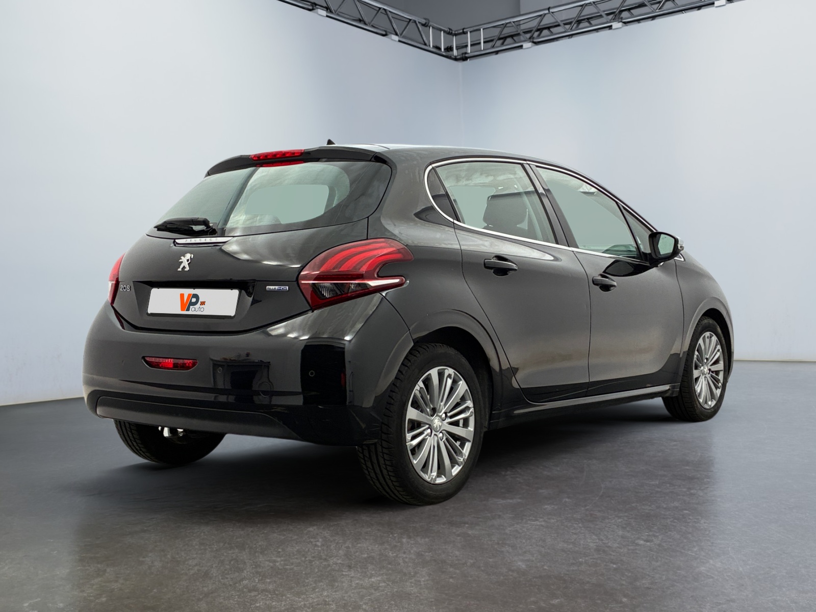 PEUGEOT 208 1.6 BlueHDi 100ch BVM5 Allure Allure 2016