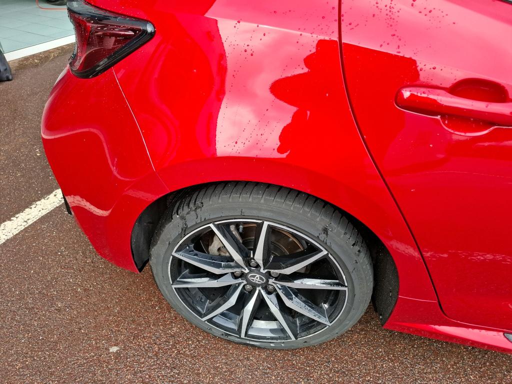 TOYOTA COROLLA HYBRIDE 196ch GR Sport 2023