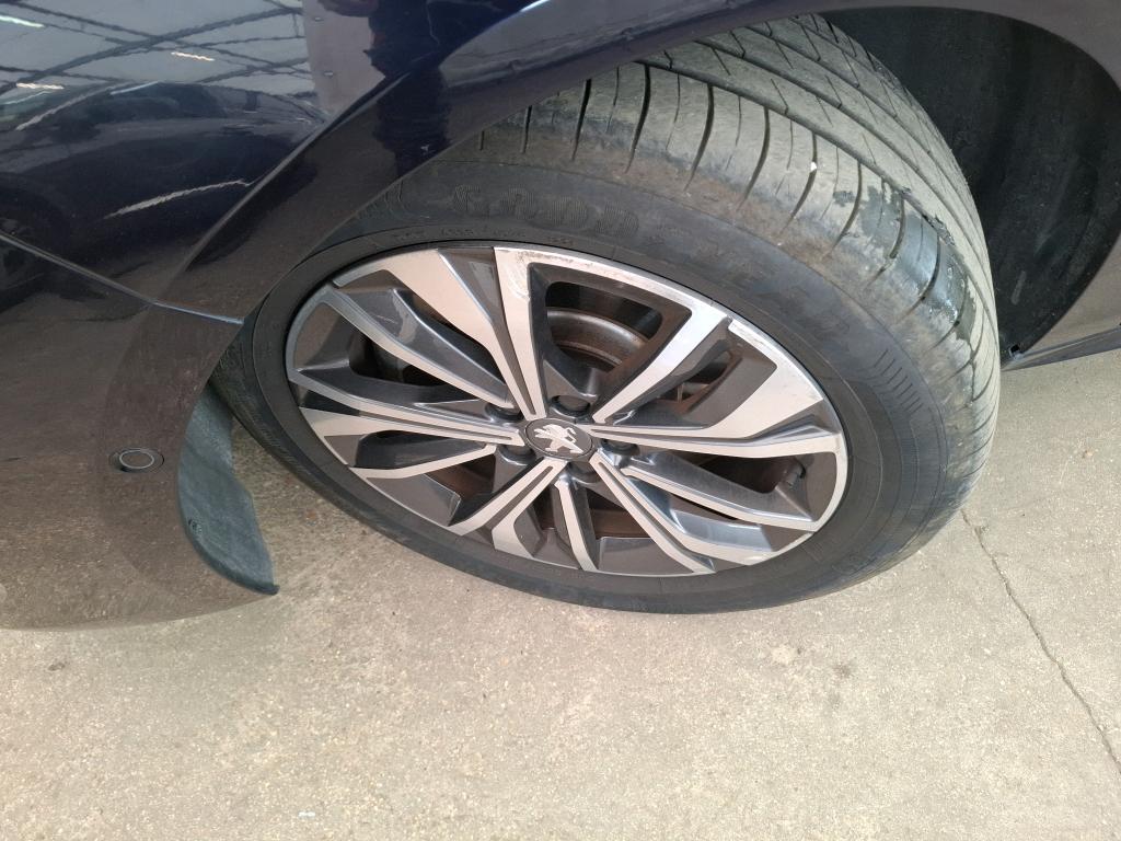 PEUGEOT 508 SW Hybrid 225 e-EAT8 Allure Pack 2023