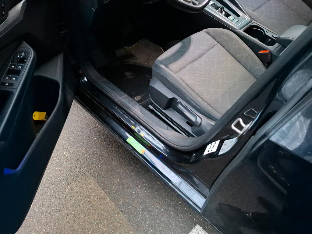 VOLKSWAGEN GOLF 2.0 TDI SCR 116 DSG7 Life Plus 2023
