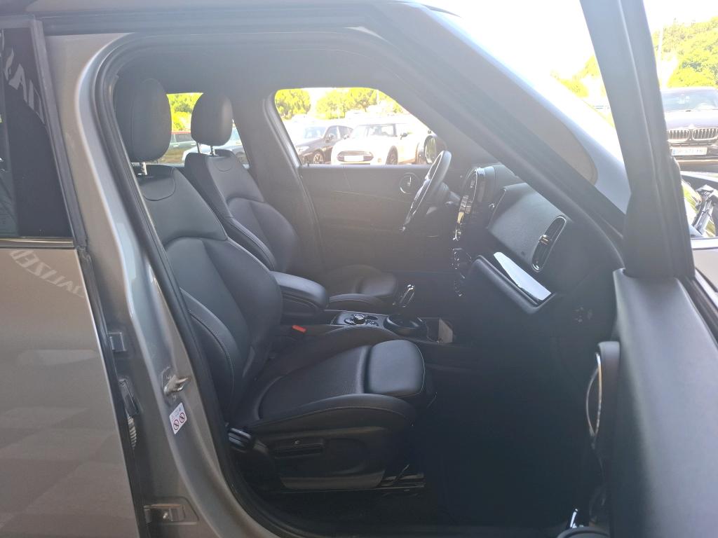 MINI COUNTRYMAN F60 LCI 150 ch BVA8 Cooper D Essential 2023